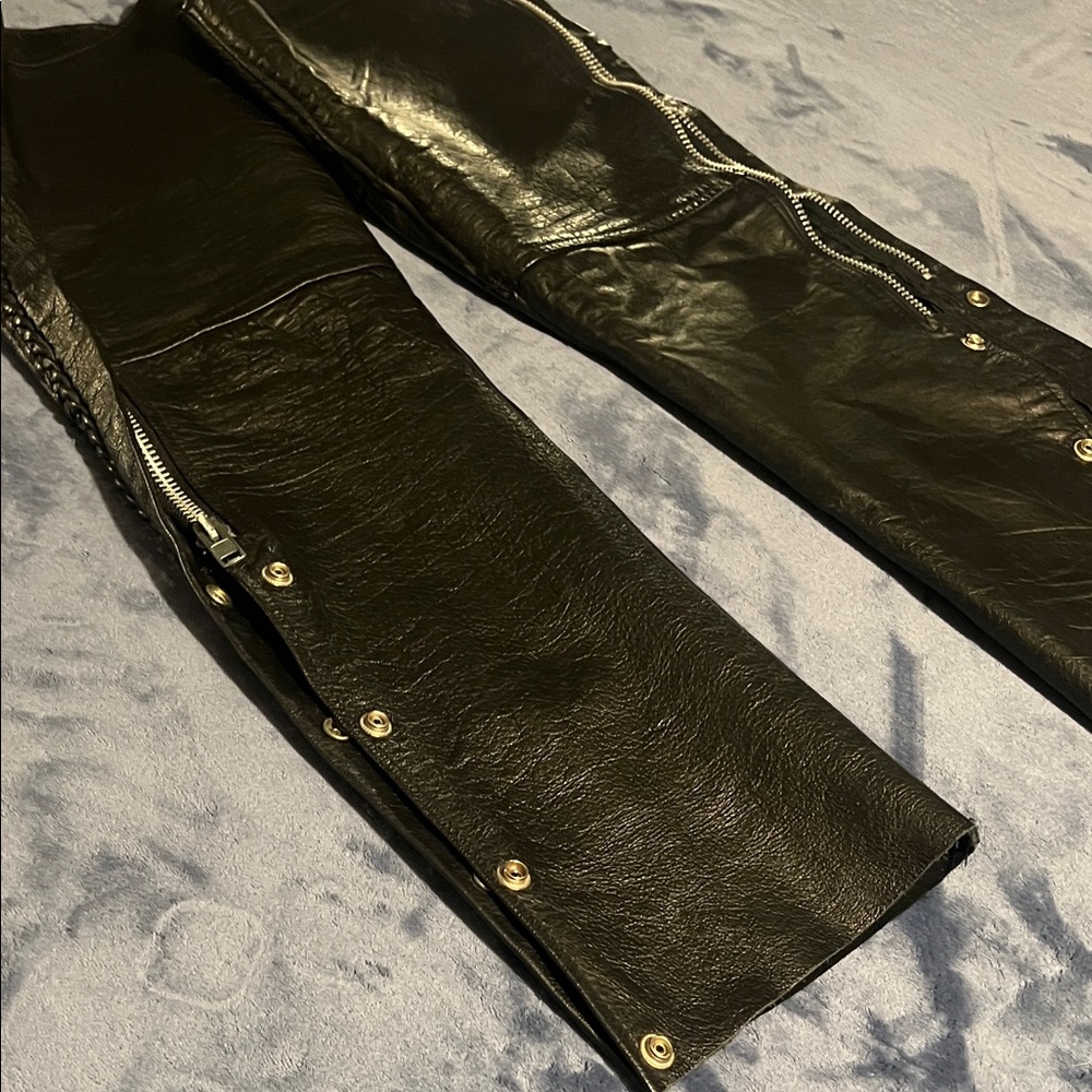 Black Leather Chaps. Leather King. - Picture 8 of 8